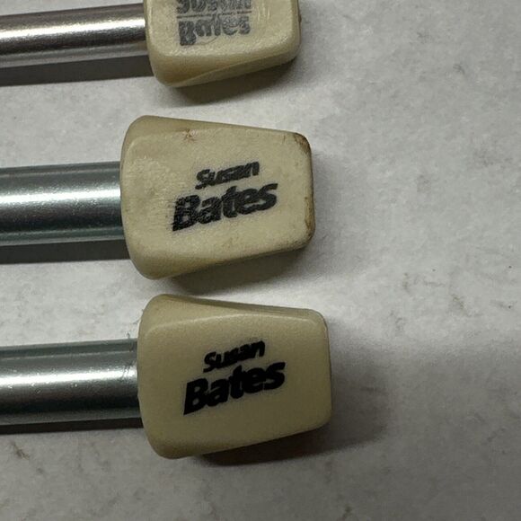 Lot of 4 SusanBates Silvalume SingleKnitting Needles 13 and 10 and a 9.0/6.0mm - Picture 3 of 11